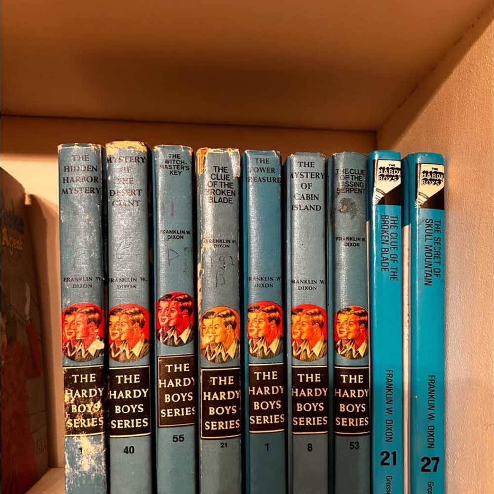 Hardy Boys Series Collection - Classic Blue Covers